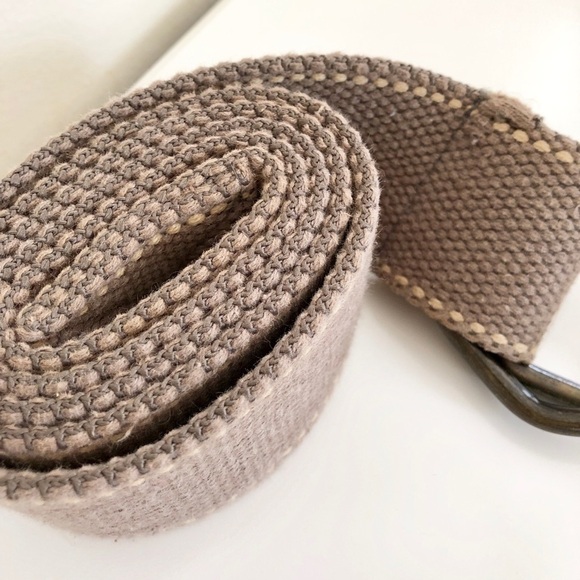 Tan Stitched Pull Through Metal Buckle Belt - Picture 5 of 8